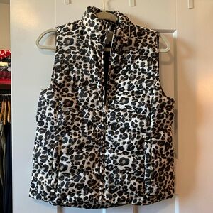 Loft leopard puffer vest